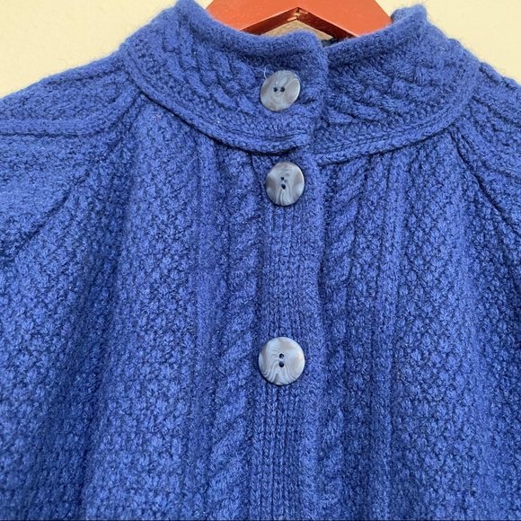 Aran crafts || 100% Merino Wool Irish Knitted Coat - Picture 4 of 7